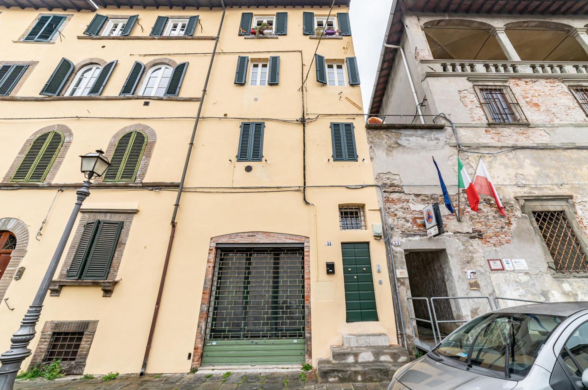 Modern Apartment In The Heart Of Lucca! Kültér fotó